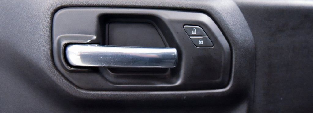 Used 2023 GMC Sierra 1500 Pro w/ Graphite Edition image 15