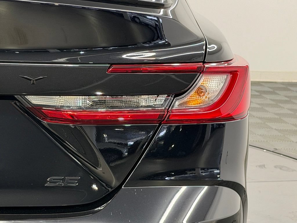 Used 2026 Toyota Camry SE FWD image 14