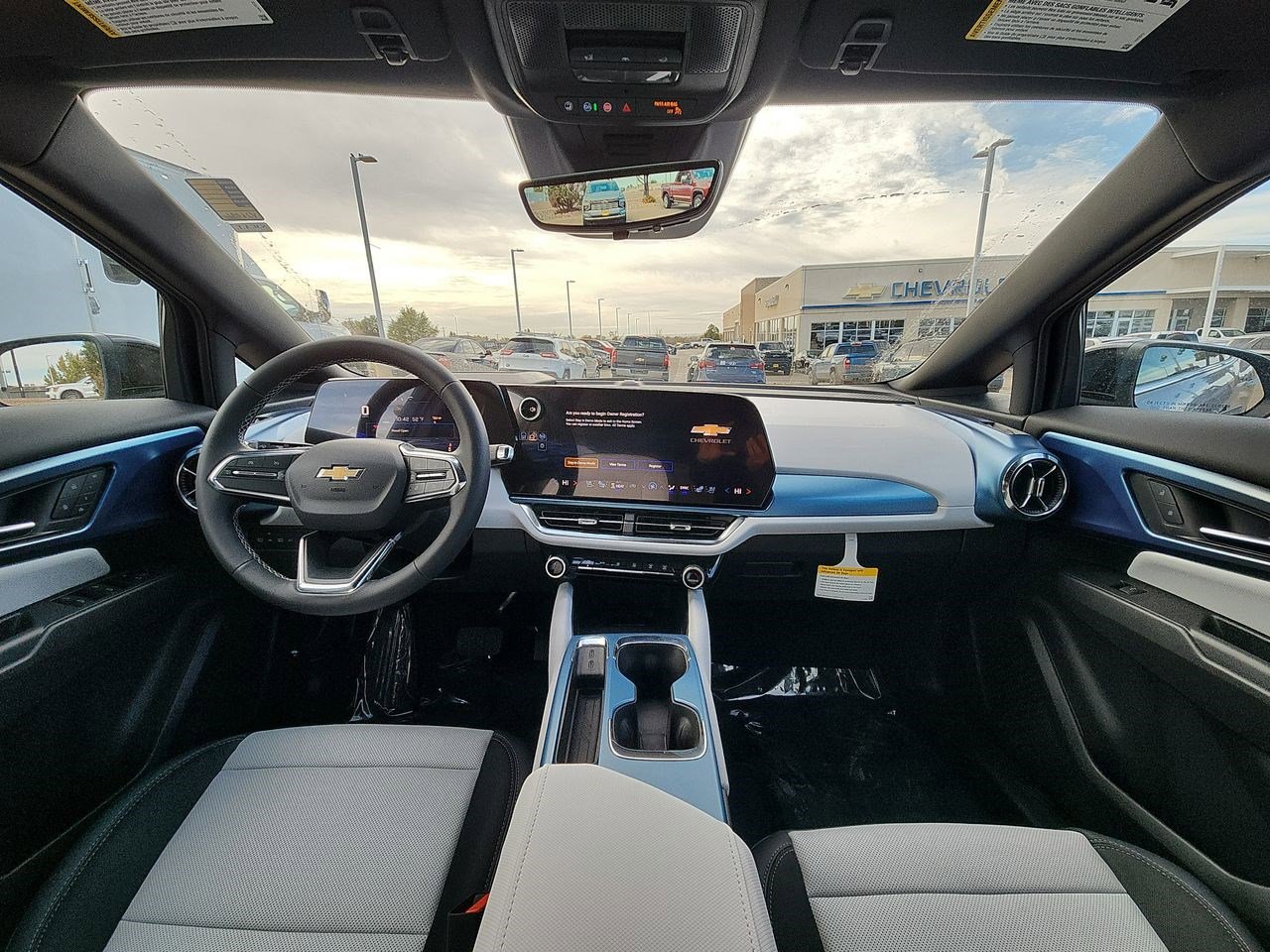 New 2026 Chevrolet Equinox EV LT image 10