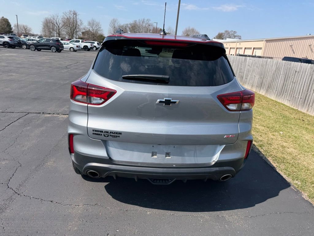 Used 2023 Chevrolet TrailBlazer RS w/ Sun and Liftgate Package image 4