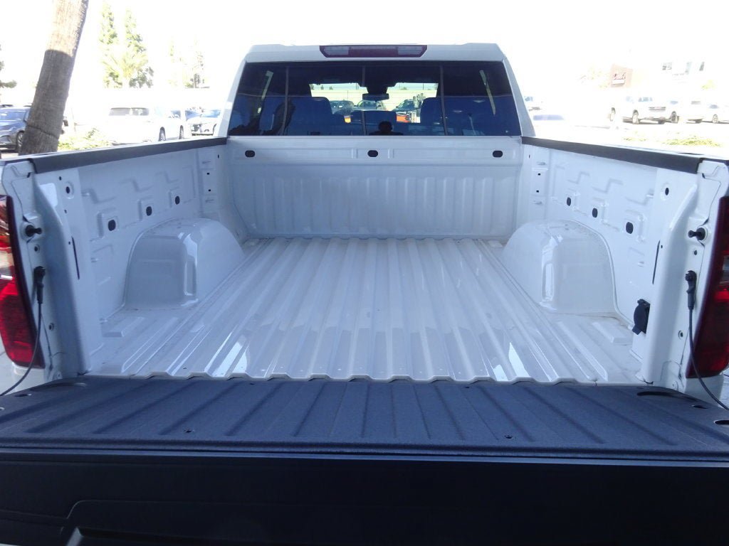 New 2026 Chevrolet Silverado 1500 Custom RWD image 7