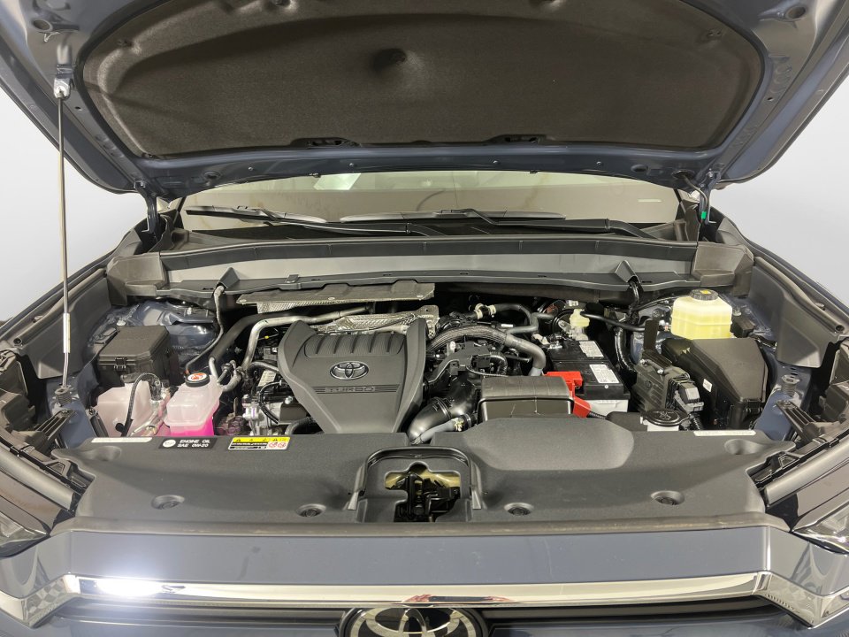 New 2026 Toyota Grand Highlander Limited image 14