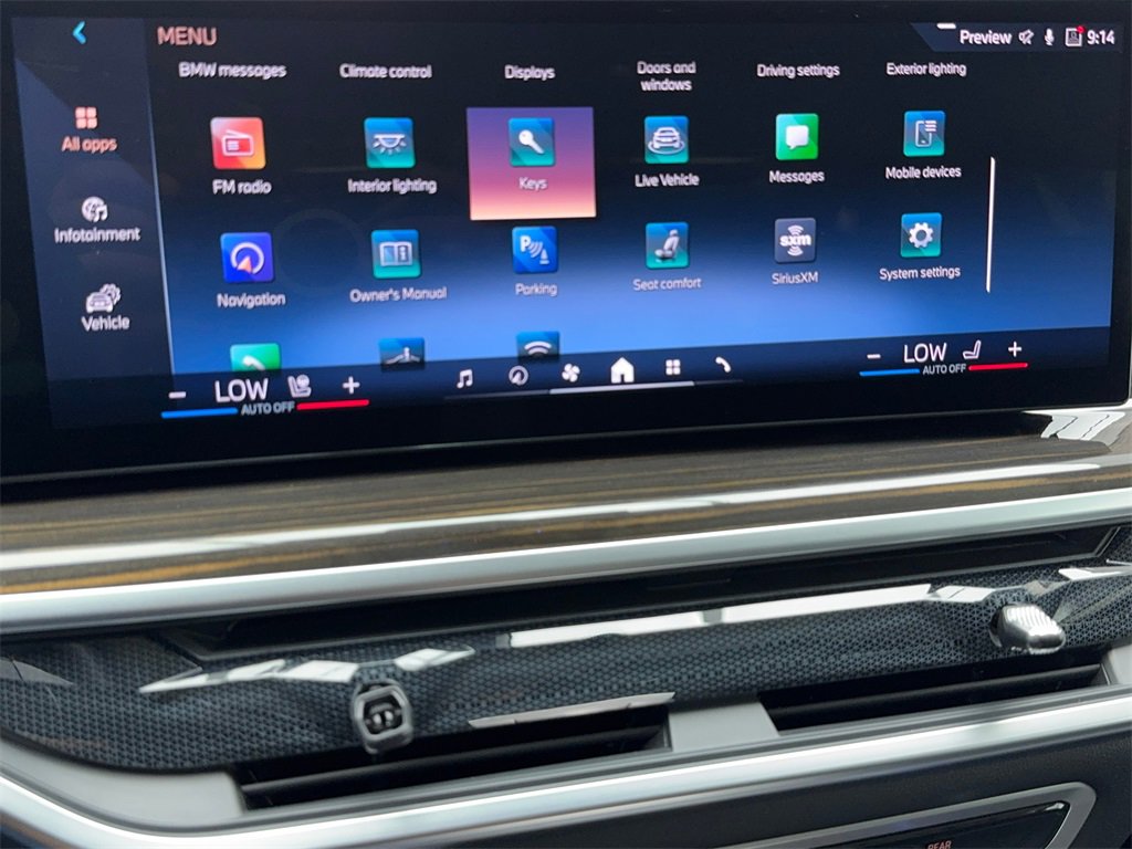 Used 2024 BMW X7 xDrive40i image 25