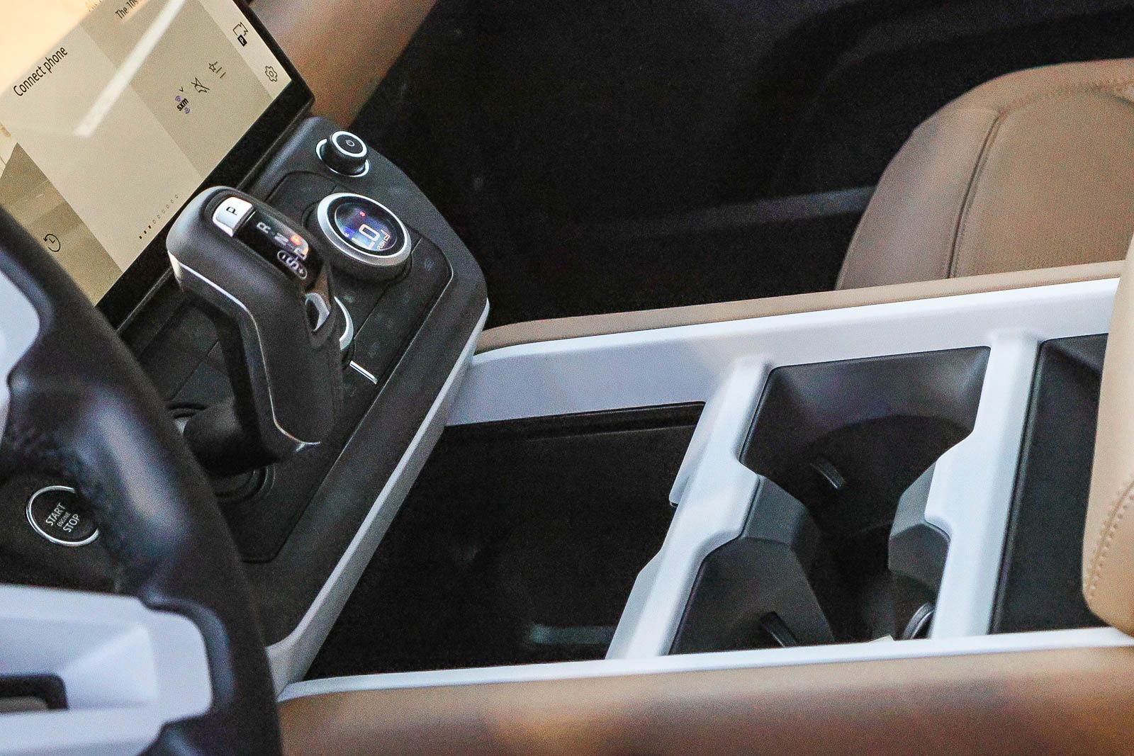 New 2026 Land Rover Defender 130 X-Dynamic SE image 28