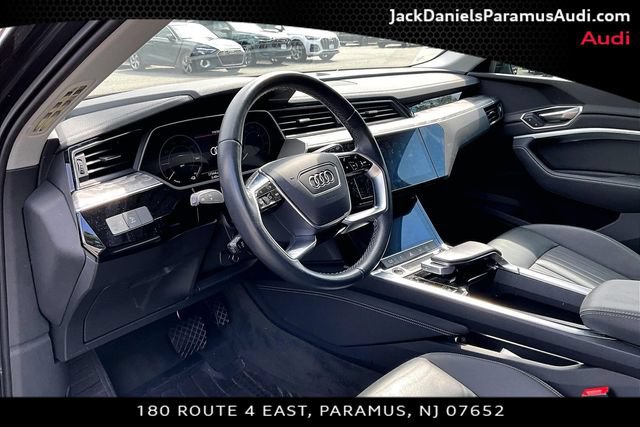 Used 2024 Audi Q8 e-tron Premium AWD/4WD image 10