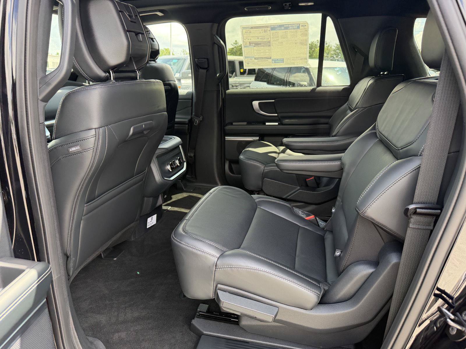 New 2026 Ford Expedition Max Platinum w/ Stealth Appearance Package AWD/4WD image 33