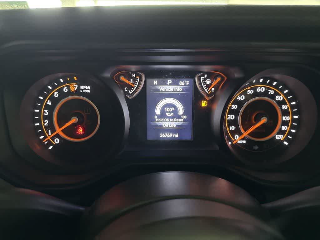 Used 2025 Jeep Gladiator Sport AWD/4WD image 15