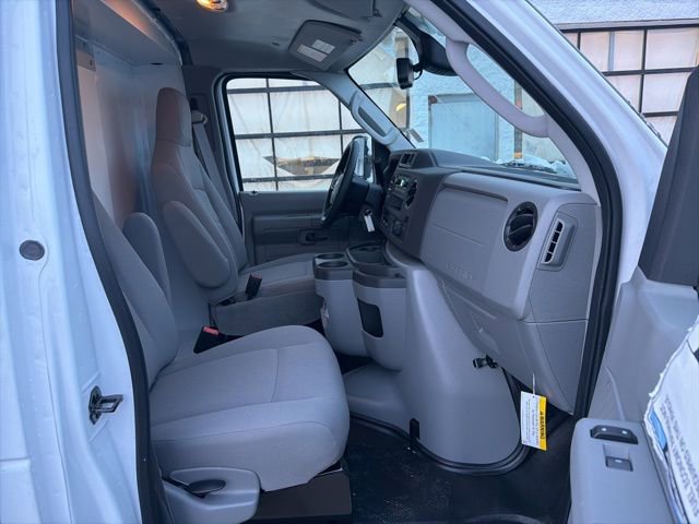 New 2026 Ford E-350 and Econoline 350 Super Duty w/ Power Equipment Group image 20