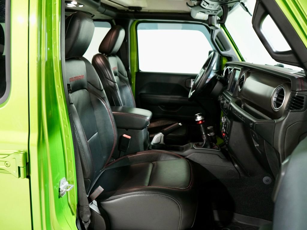Used 2019 Jeep Wrangler Unlimited Rubicon w/ Dual Top Group image 24