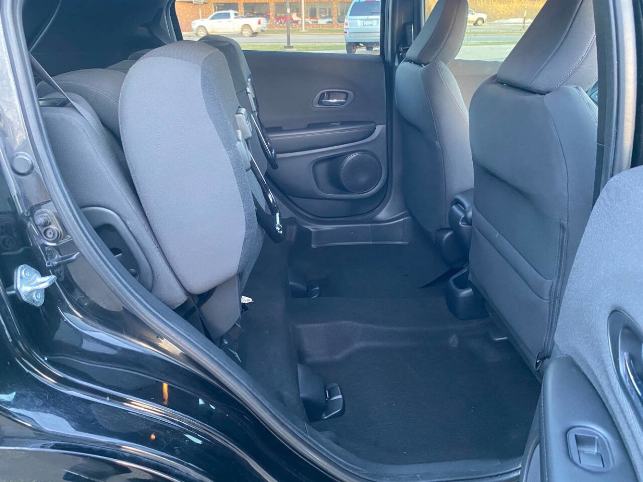 Used 2022 Honda HR-V Sport image 38