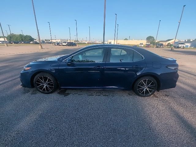 Used 2024 Toyota Camry SE w/ Audio Upgrade Package FWD image 9