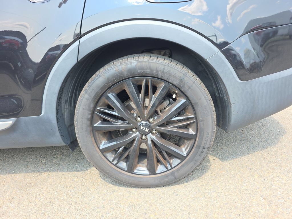 Used 2020 Kia Telluride SX w/ Towing Package FWD image 12