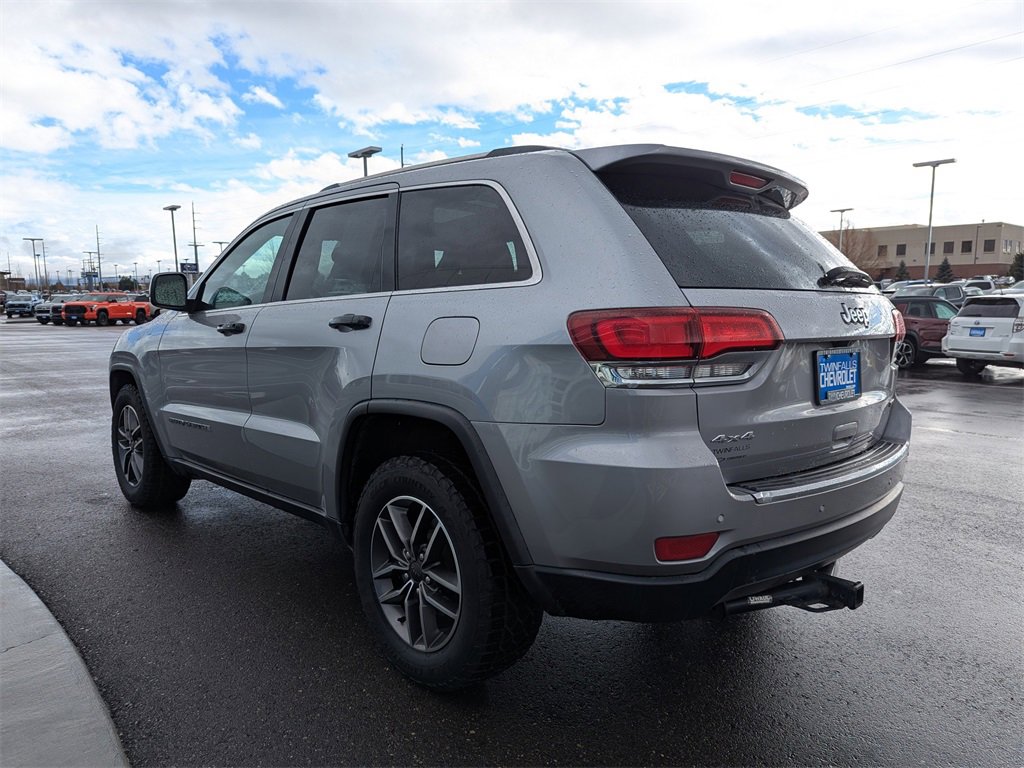 Used 2020 Jeep Grand Cherokee Limited w/ Luxury Group II image 32