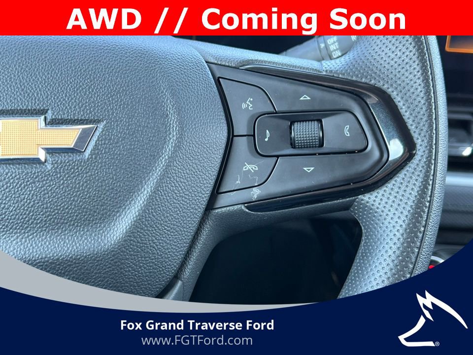 Used 2025 Chevrolet TrailBlazer LT AWD/4WD image 16