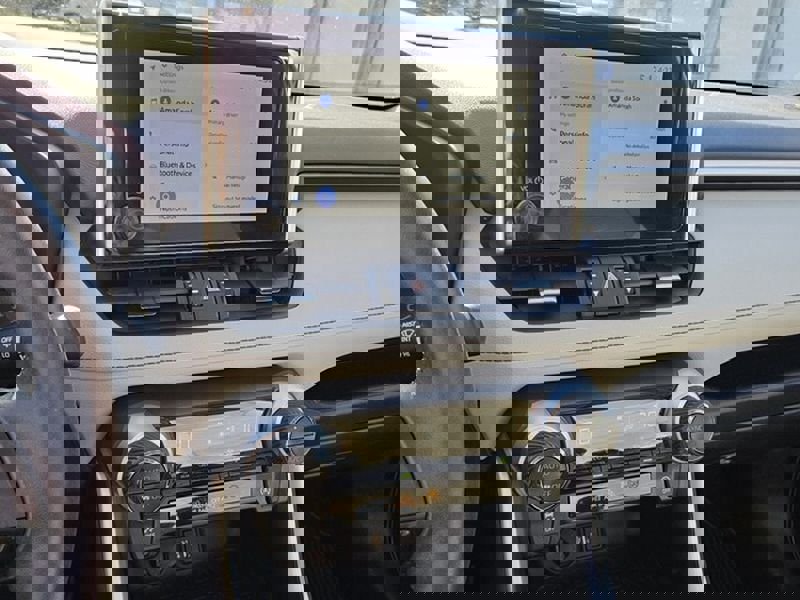 Used 2023 Toyota RAV4 XLE Premium image 23