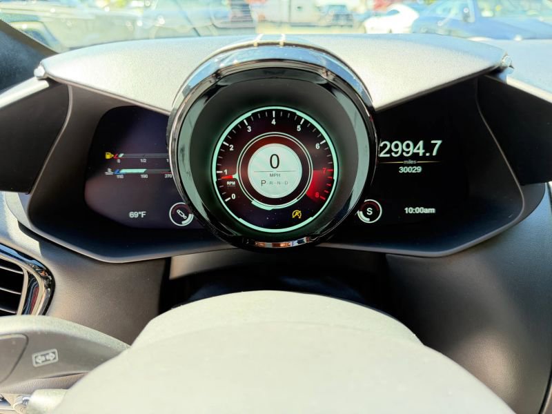 Used 2020 Aston Martin V8 Vantage Coupe RWD image 18