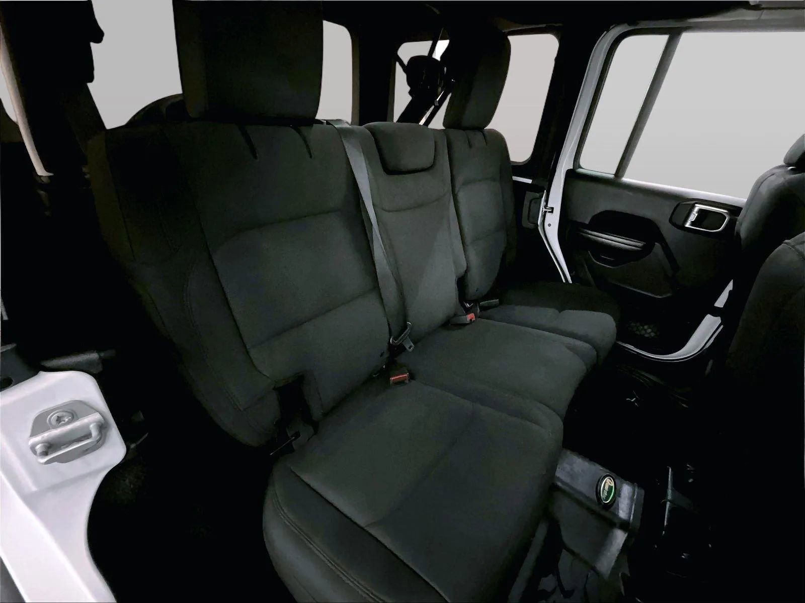 Used 2018 Jeep Wrangler Unlimited Sport S image 26