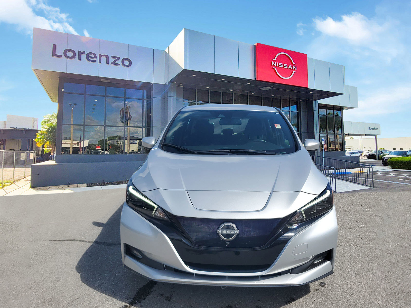 Used 2024 Nissan Leaf SV Plus video 2