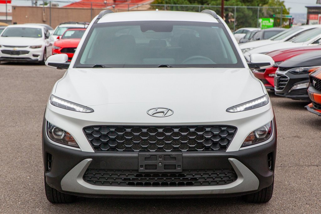 Used 2023 Hyundai Kona SEL image 3