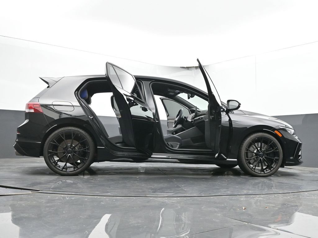 Used 2025 Volkswagen Golf R Black Edition image 76