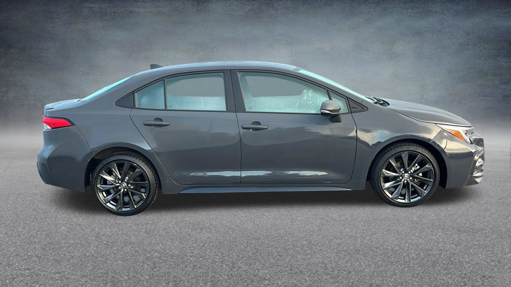 Used 2025 Toyota Corolla SE FWD image 26