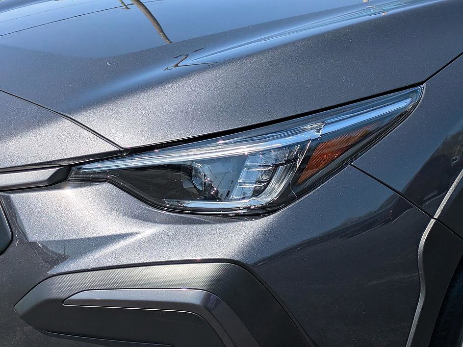 Used 2025 Subaru Crosstrek 2.5i Limited w/ Crosstrek Mirror Package image 9