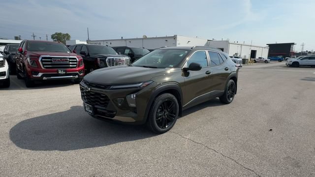 Used 2024 Chevrolet Trax ACTIV w/ Sunroof Package FWD image 5