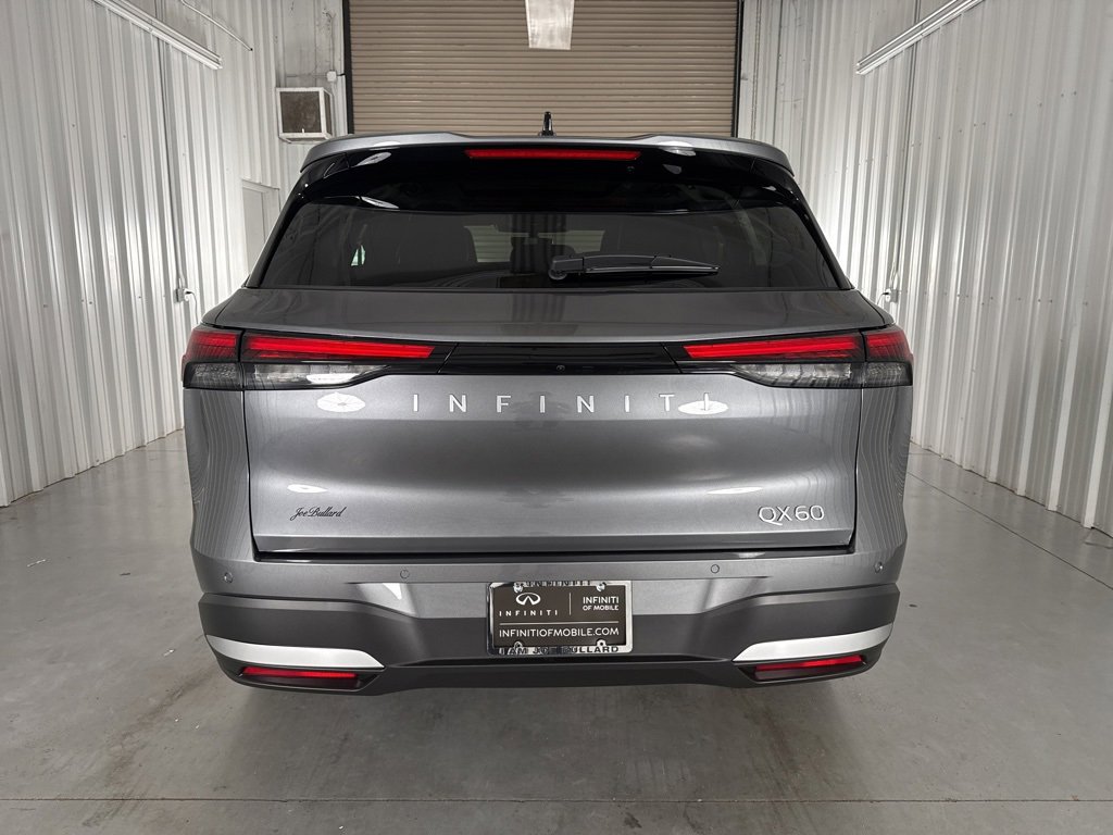 New 2026 INFINITI QX60 Luxe w/ Family Package image 29