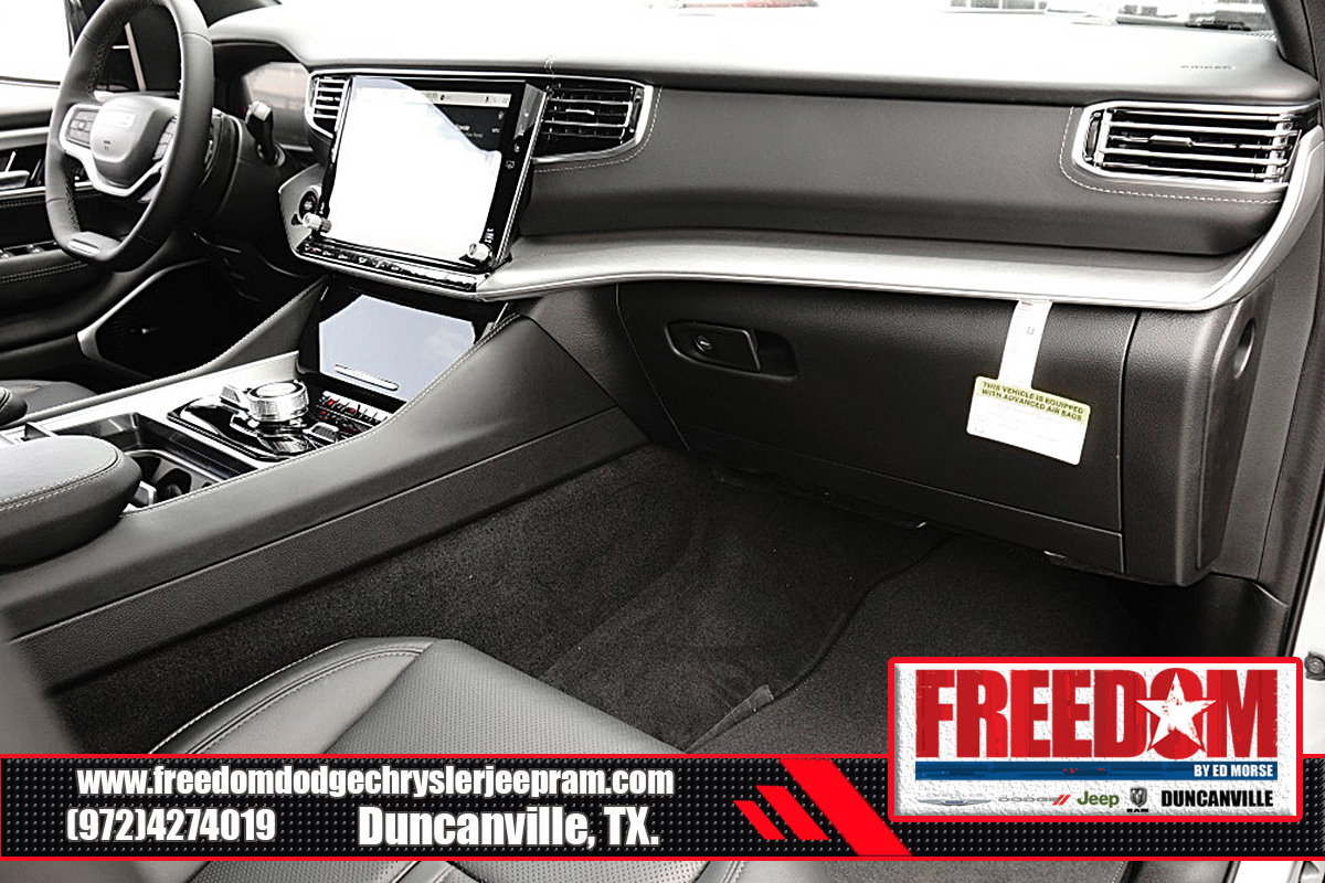 New 2026 Jeep Grand Wagoneer Limited AWD/4WD image 12