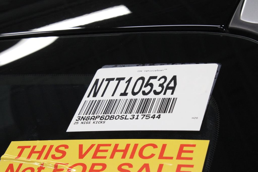 Certified 2025 Nissan Kicks SR AWD/4WD image 31