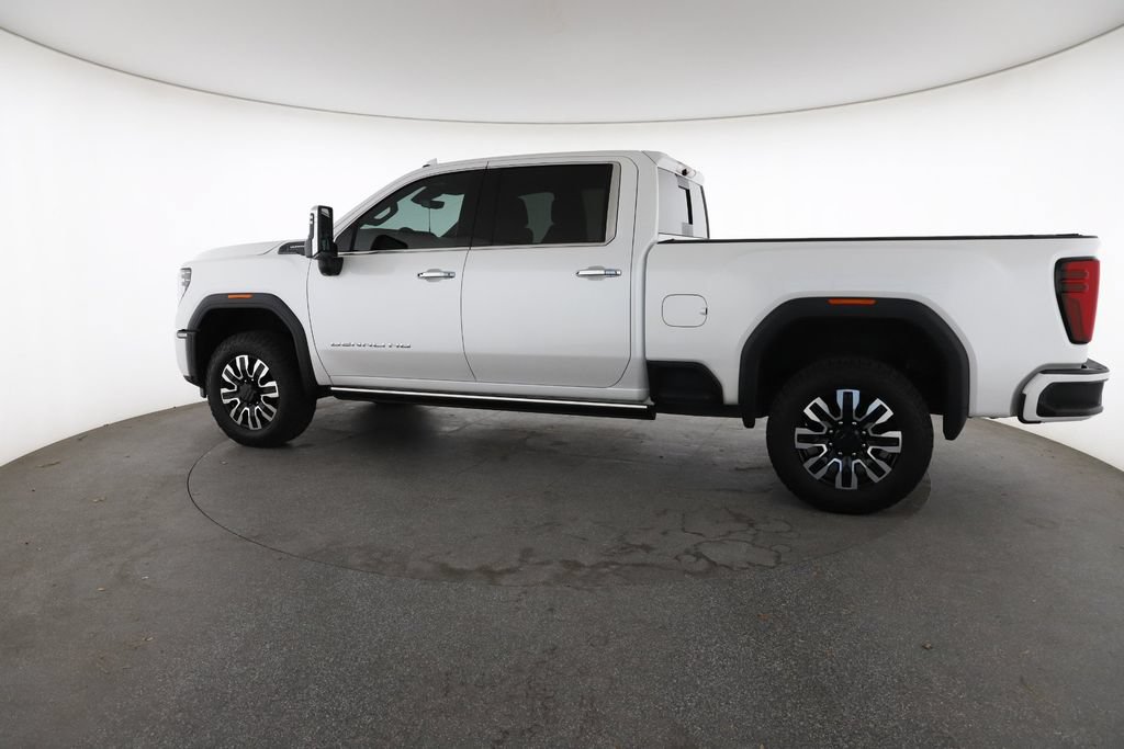 Certified 2025 GMC Sierra 2500 Denali Ultimate w/ Max Trailering Package AWD/4WD image 8