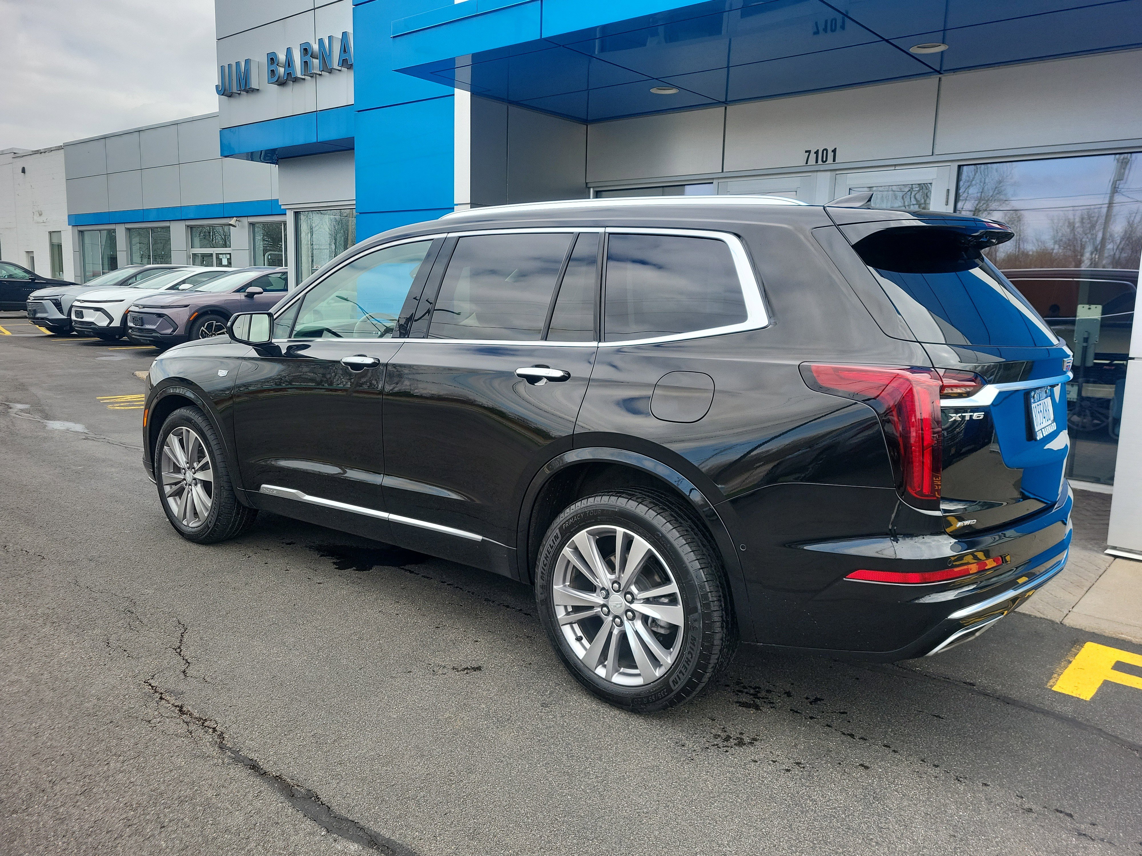 Certified 2023 Cadillac XT6 Premium Luxury w/ Technology Package image 8