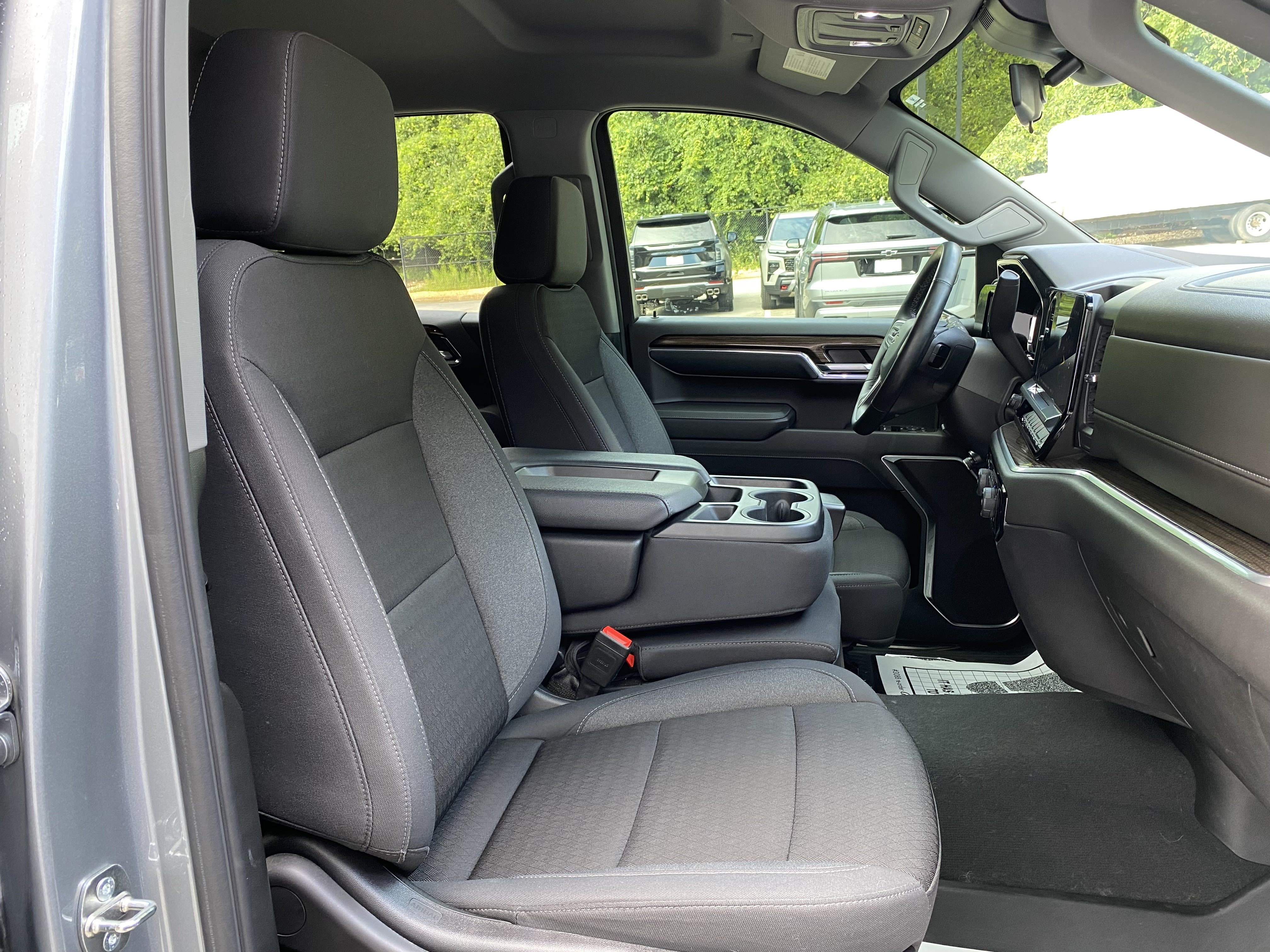 Used 2024 Chevrolet Silverado 1500 RST w/ Rally Edition RWD image 34