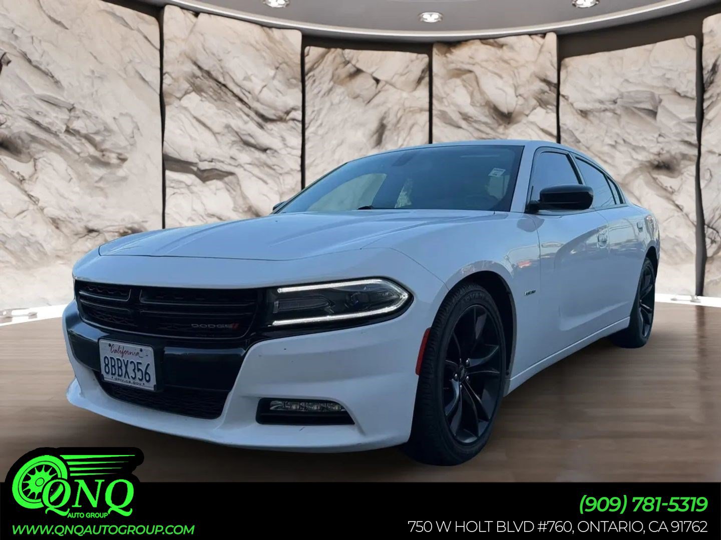 Used 2018 Dodge Charger R/T w/ Blacktop Package RWD image 1