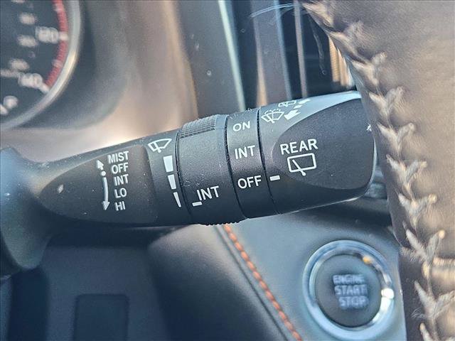 Used 2016 Toyota RAV4 SE FWD image 16