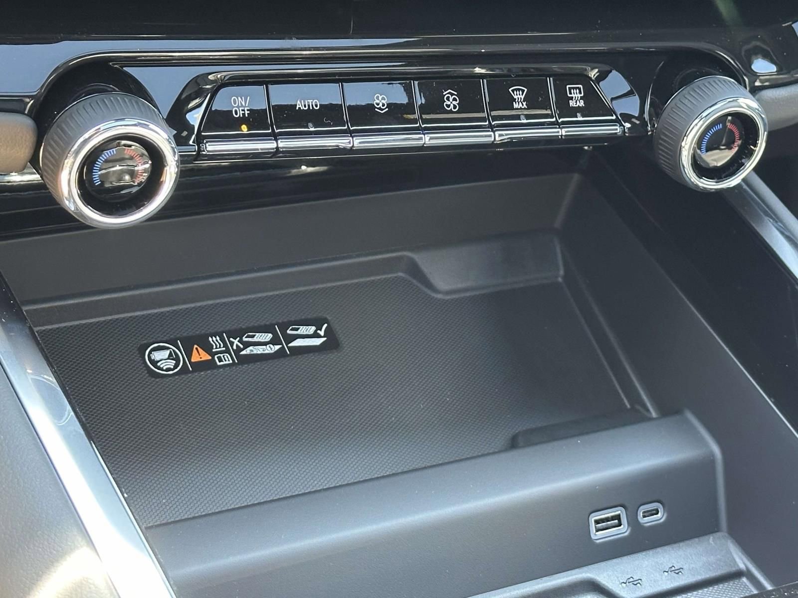 New 2026 Chevrolet Tahoe Z71 w/ Z71 Off-Road Package image 12