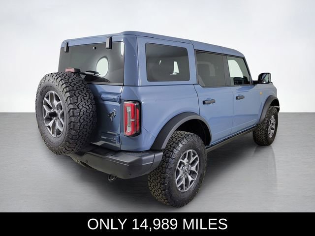 Used 2025 Ford Bronco Badlands image 3