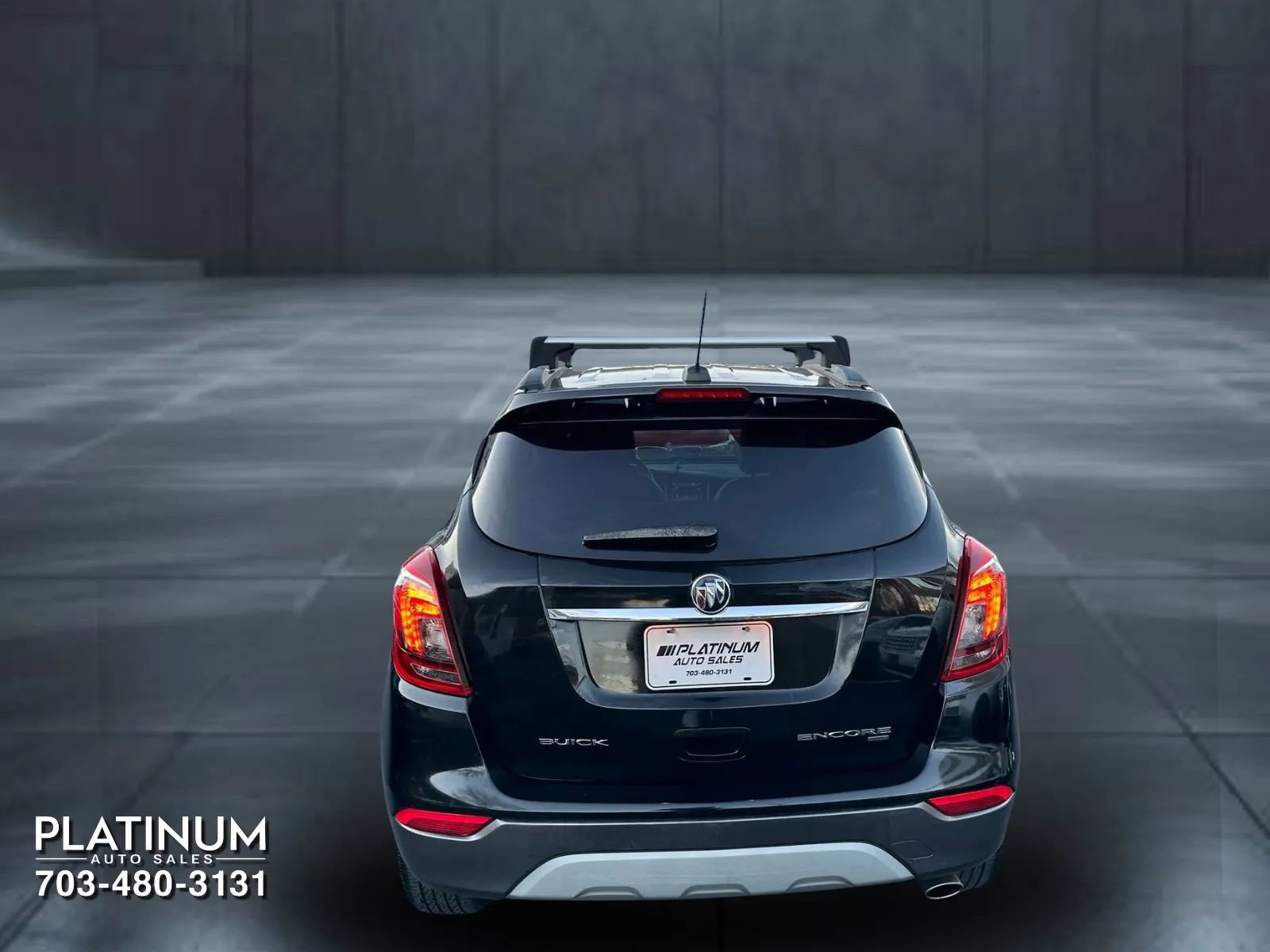 Used 2017 Buick Encore Sport Touring image 6