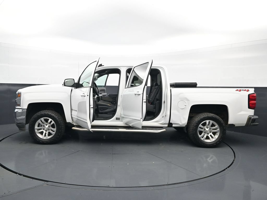 Used 2018 Chevrolet Silverado 1500 LT w/ All Star Edition AWD/4WD image 47