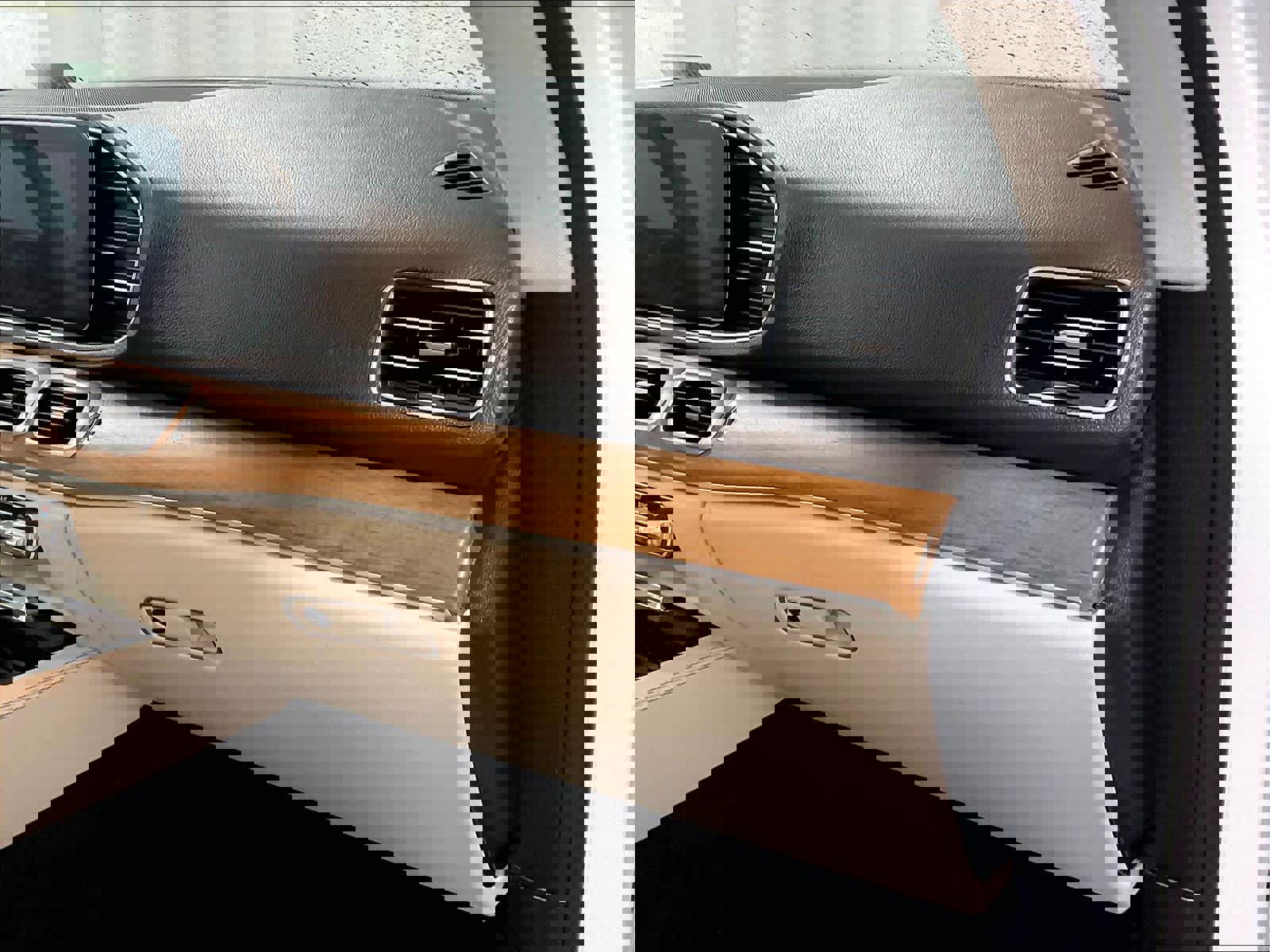 Used 2022 Mercedes-Benz GLE 350 4MATIC image 13