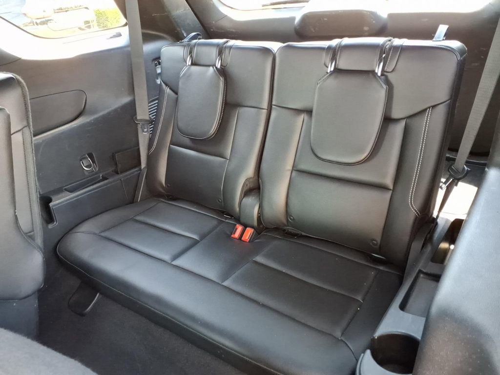 Used 2020 Ford Explorer ST w/ ST Street Pack image 7
