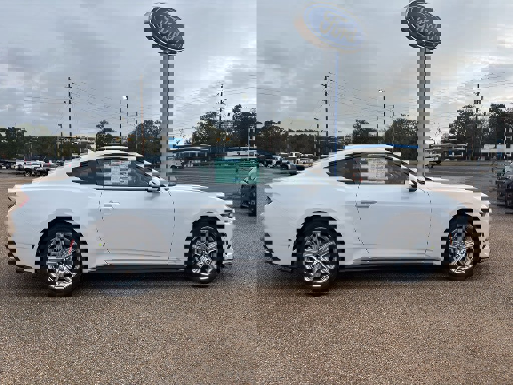 New 2026 Ford Mustang Coupe image 6