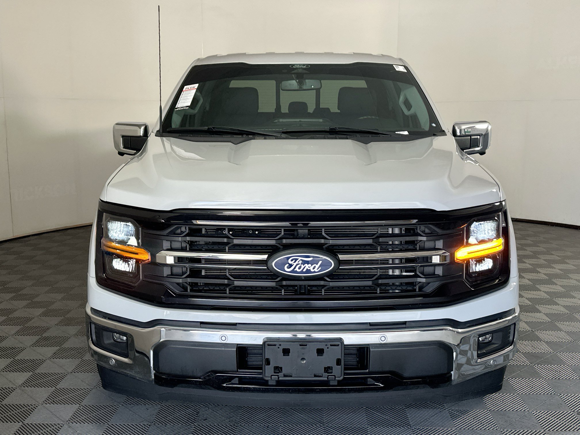 Used 2024 Ford F150 XLT w/ Equipment Group 302A MID RWD image 8