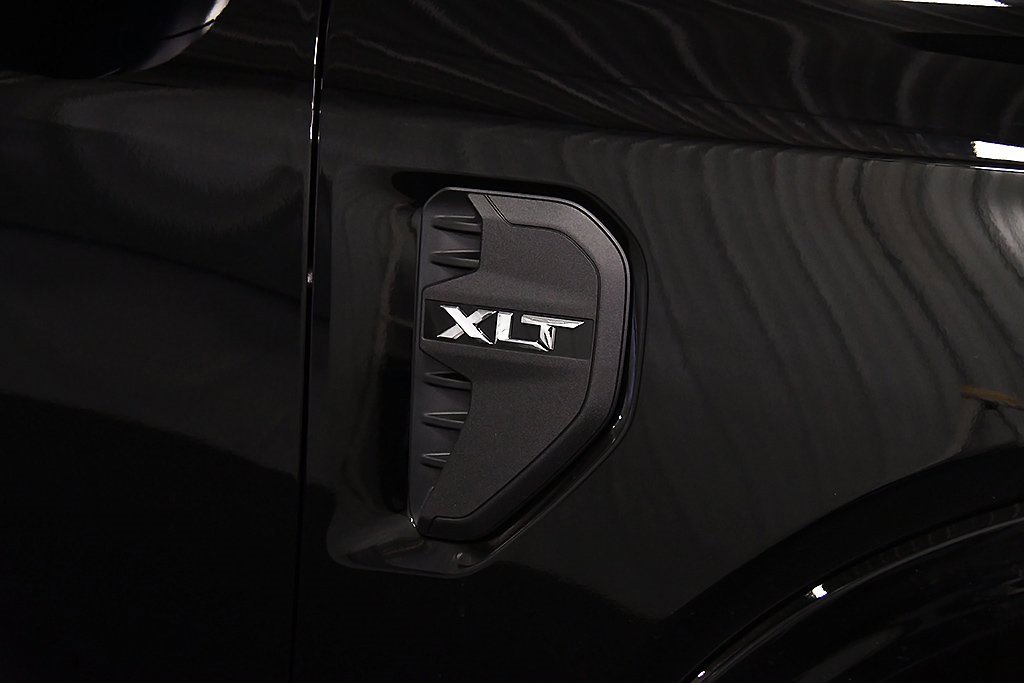 New 2025 Ford Ranger XLT w/ Equipment Group 301A High image 10