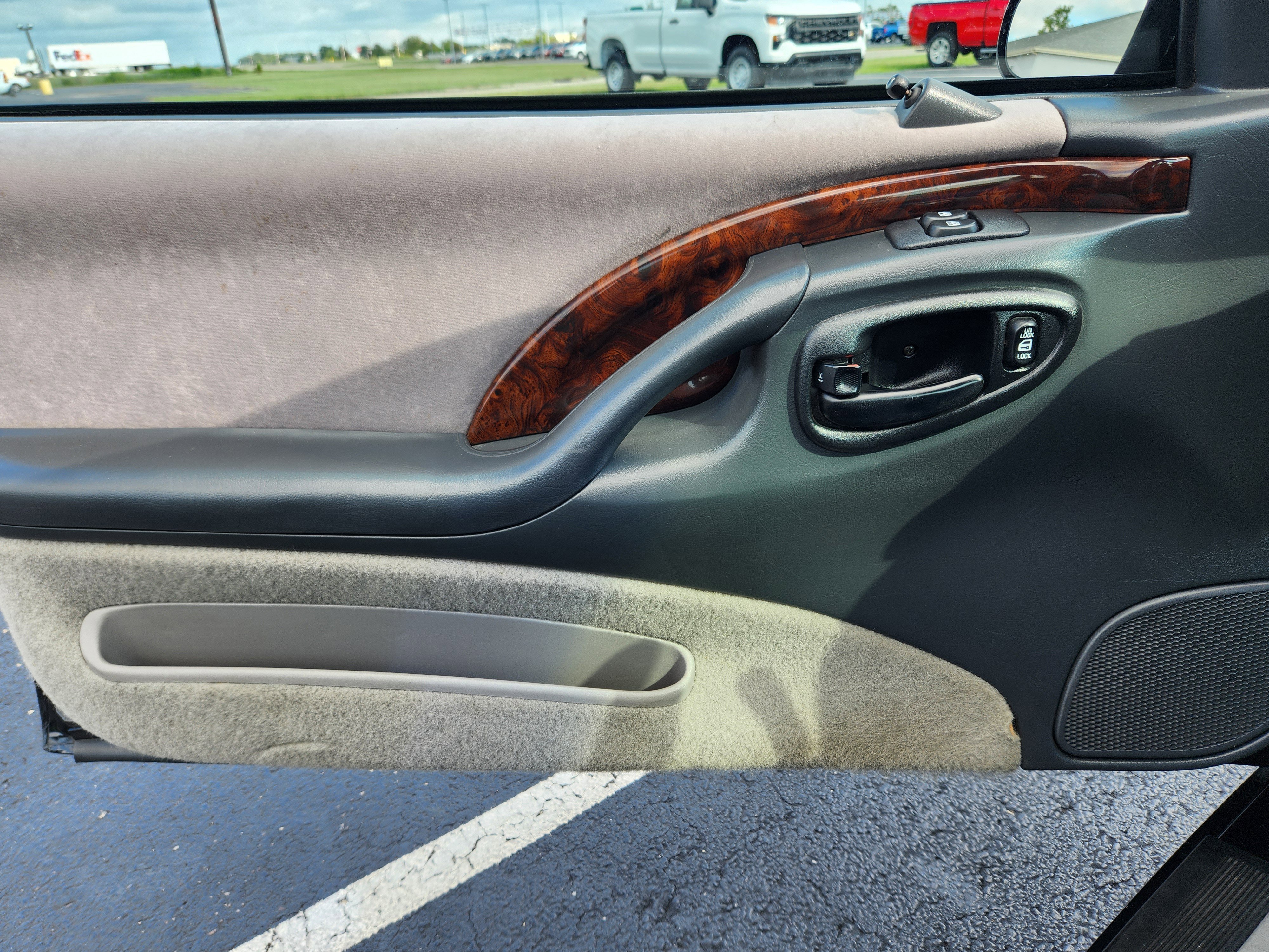 Used 1995 Chevrolet Monte Carlo Z34 image 23