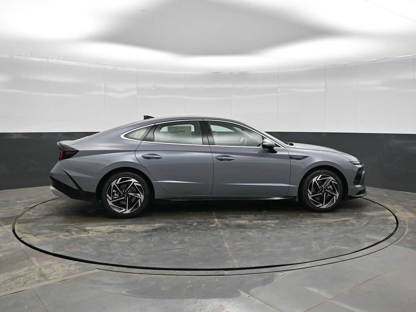 New 2026 Hyundai Sonata SEL image 9