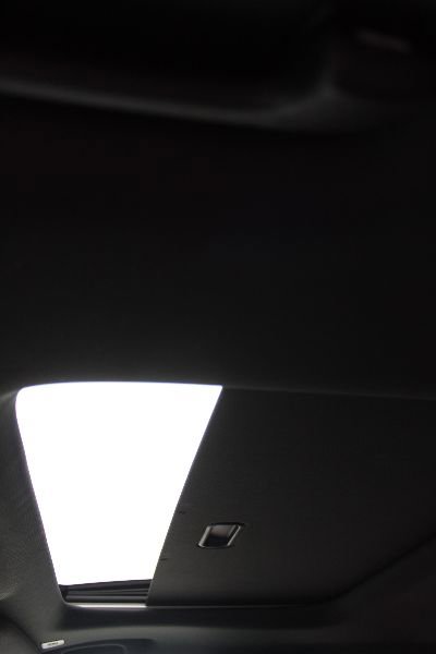 Used 2019 Jeep Grand Cherokee Limited image 16
