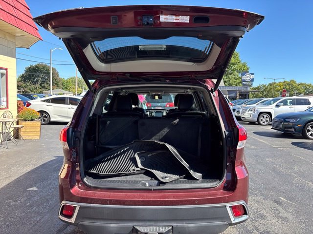 Used 2018 Toyota Highlander Limited AWD/4WD image 20