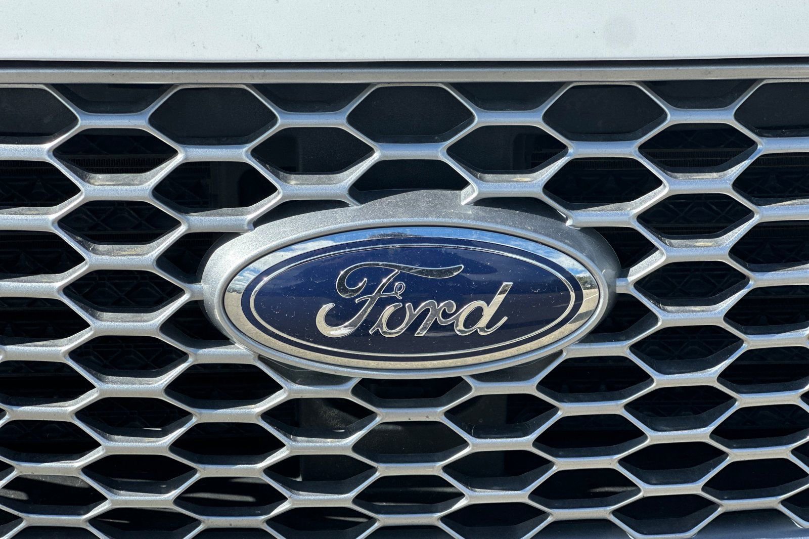 Used 2024 Ford Edge SEL AWD/4WD image 47
