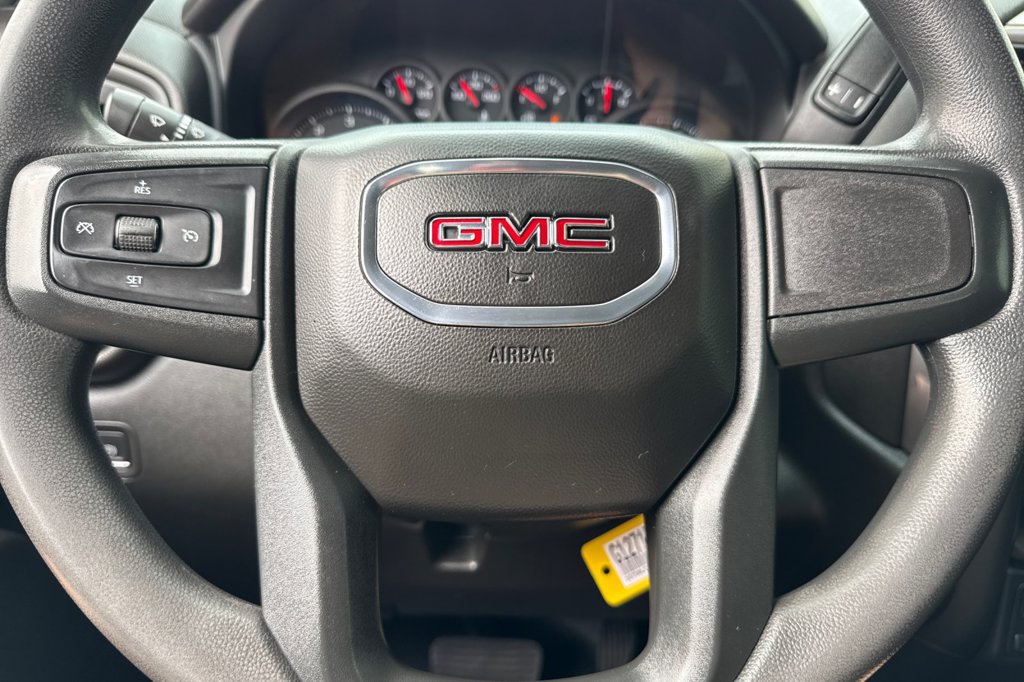 Used 2022 GMC Sierra 2500 Pro w/ Convenience Package AWD/4WD image 24
